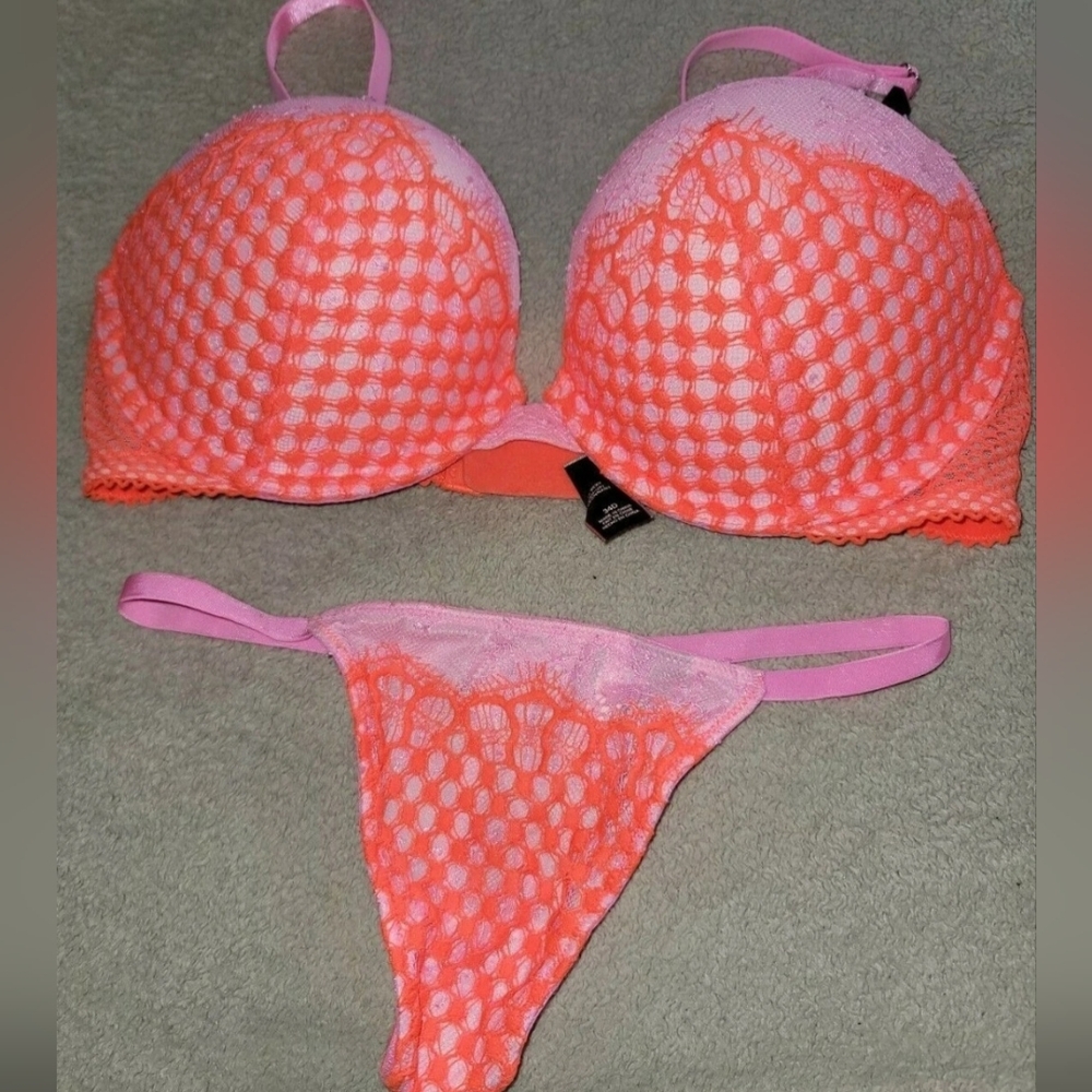Victoria Secret very sexy push-up bra 34D NWT Orange Mesh Fishnet Pink